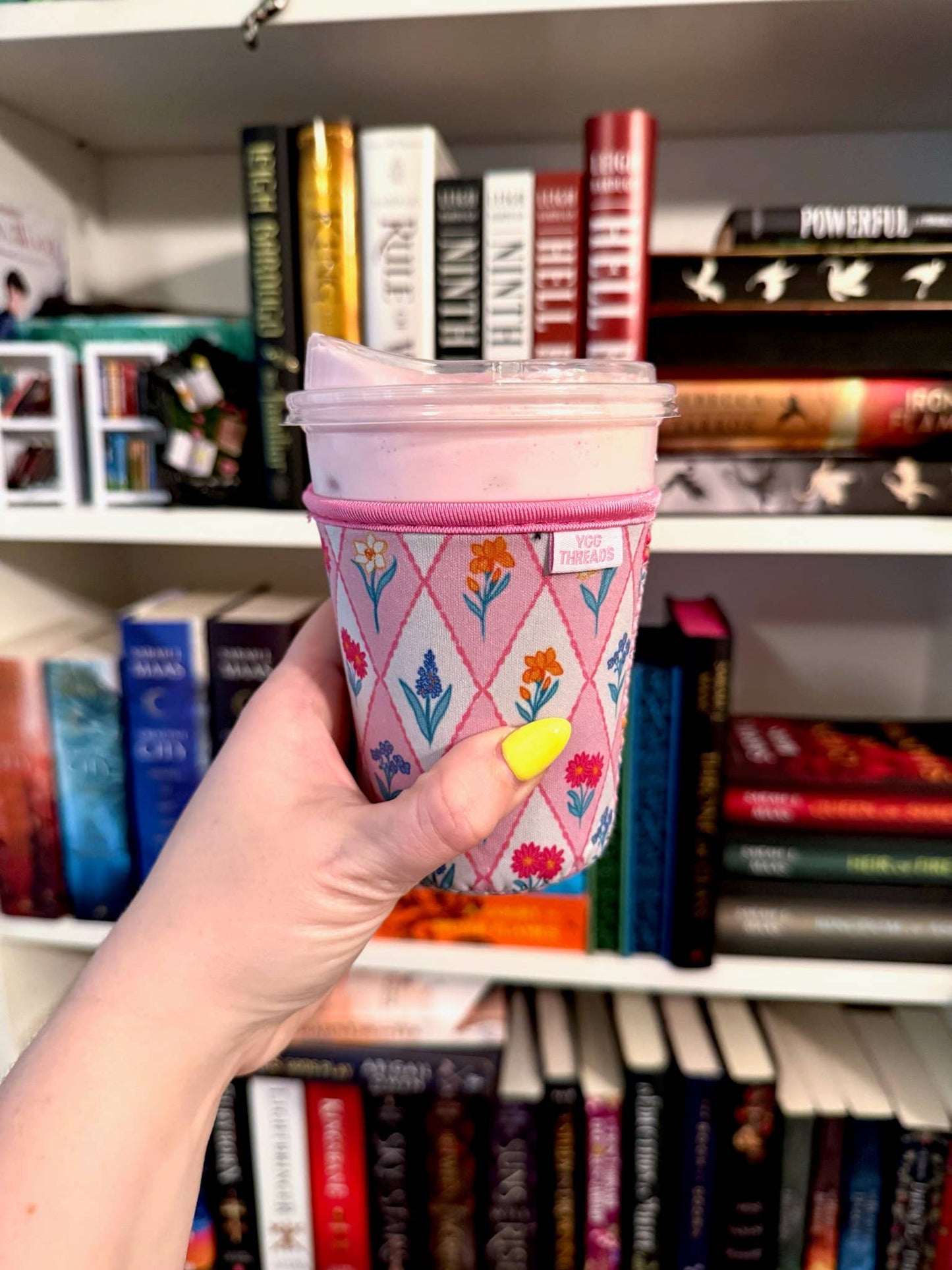 Wildflower Diamond Quilt Iced Coffee Drink Sleeve - Small