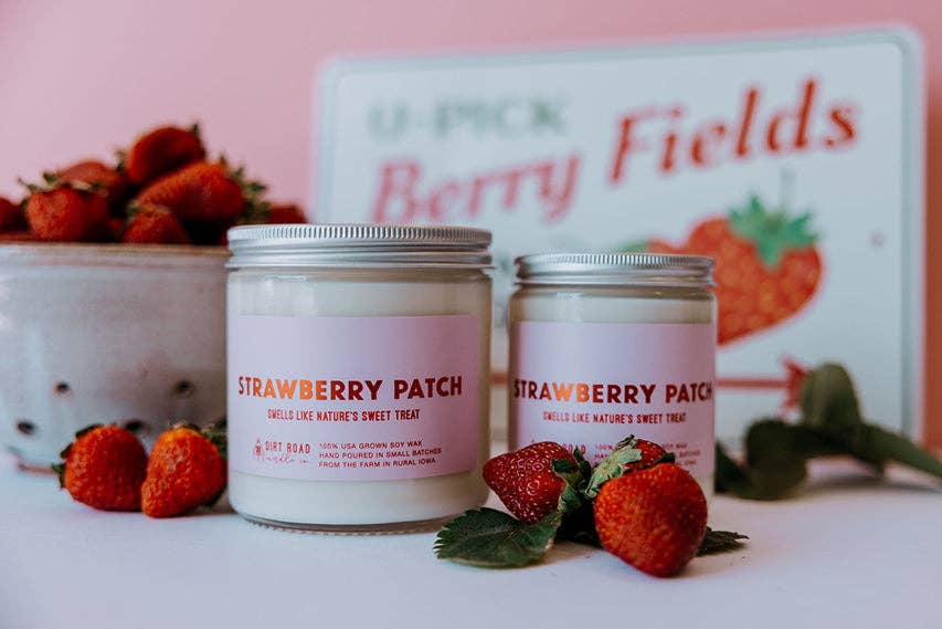 Strawberry Patch Candle: 16 oz Candle