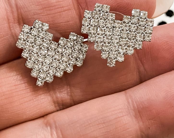 RHINESTONE HEART EARRINGS
