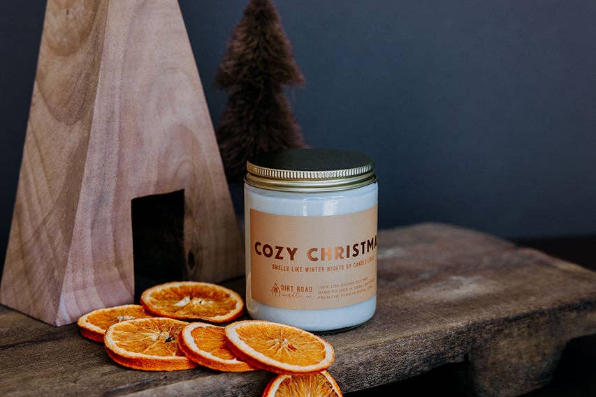 Cozy Christmas Candle: 16 oz Candle