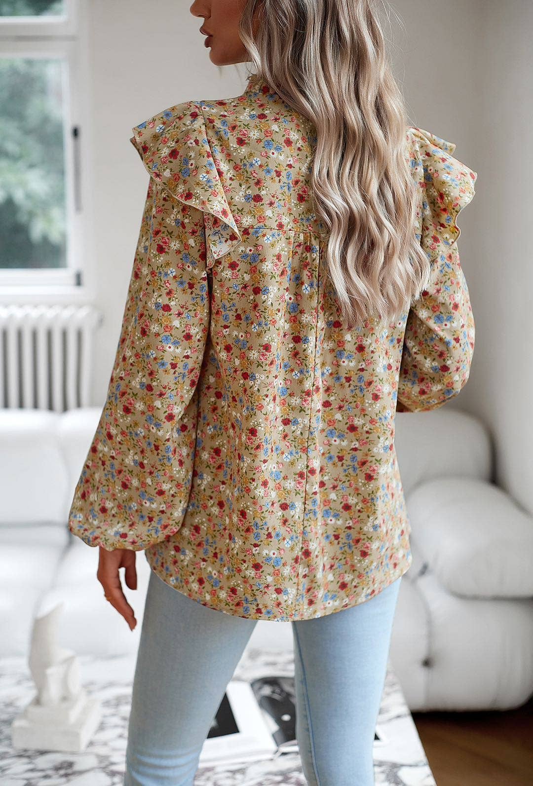 "Anna" Long sleeve floral blouse: Cream