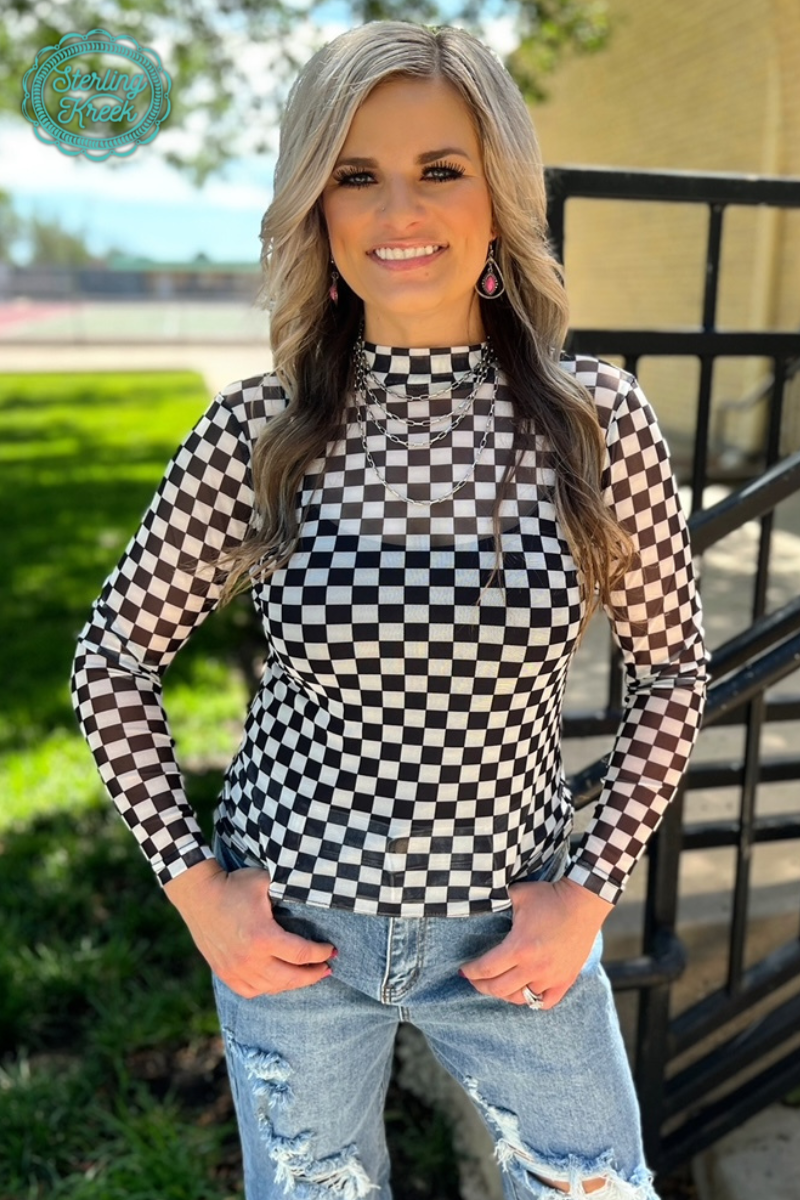 Black/White Mesh