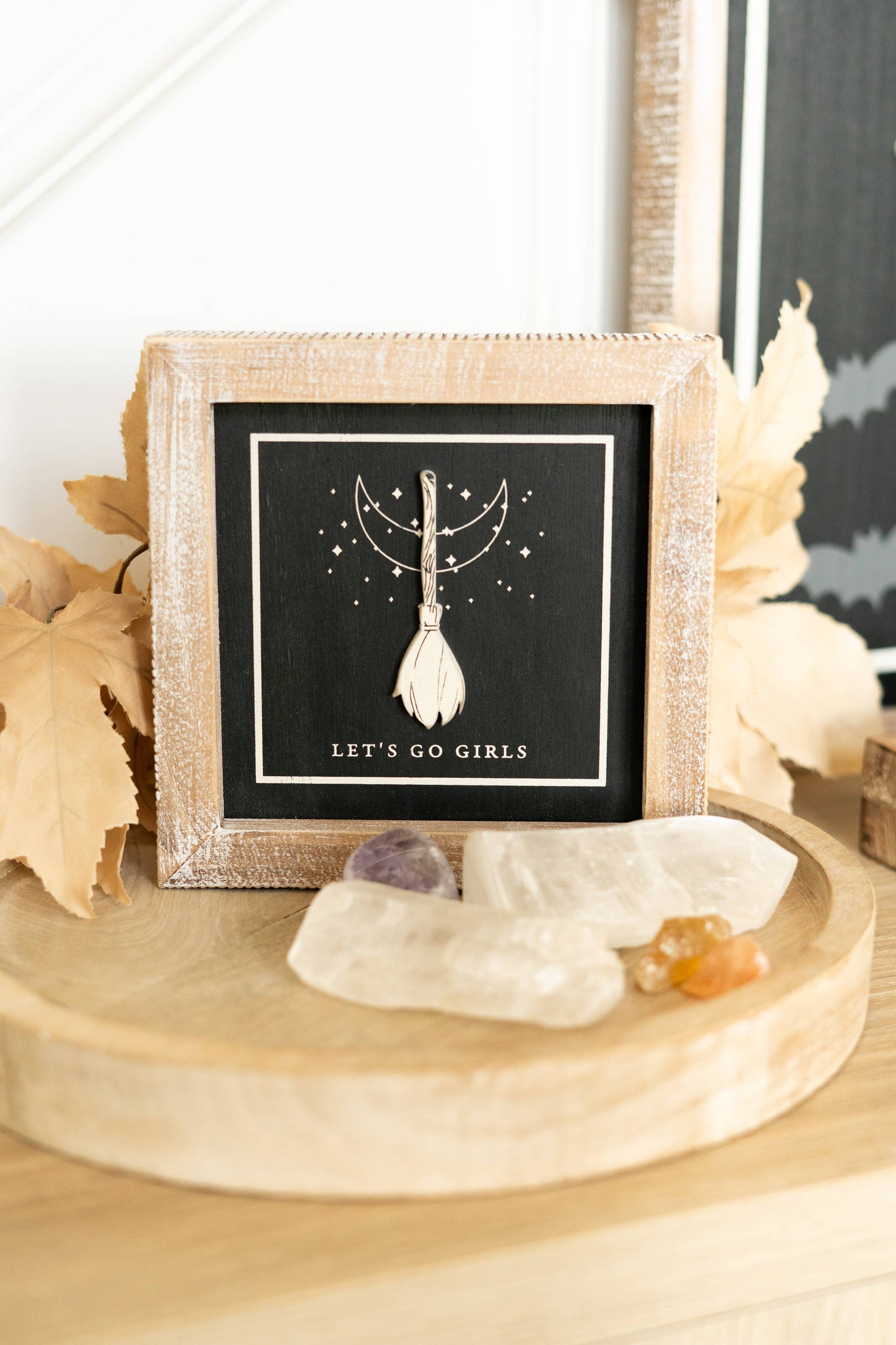 7x7 wood frame sign
