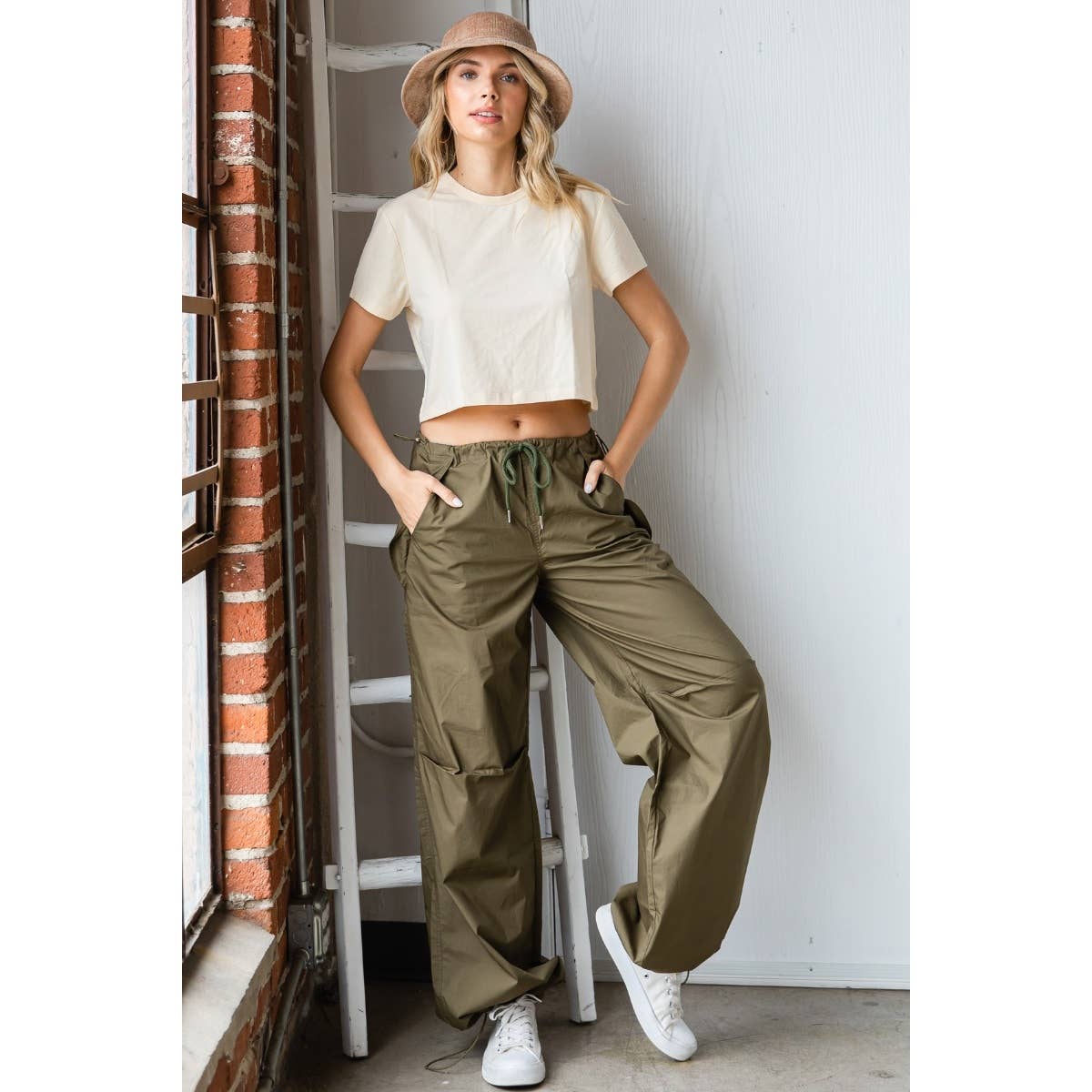 Wide Fit Drawstring Parachute Pants: Olive