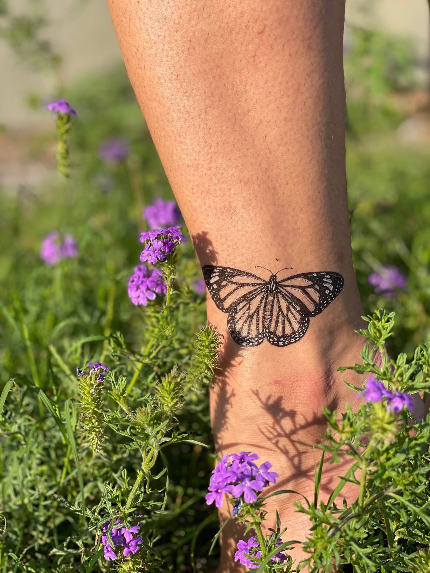 Monarch Butterfly Temporary Tattoo: 1-Pack