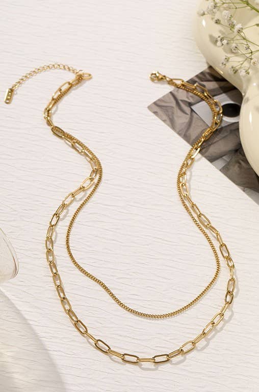 LAYERED CHAIN NECKLACE