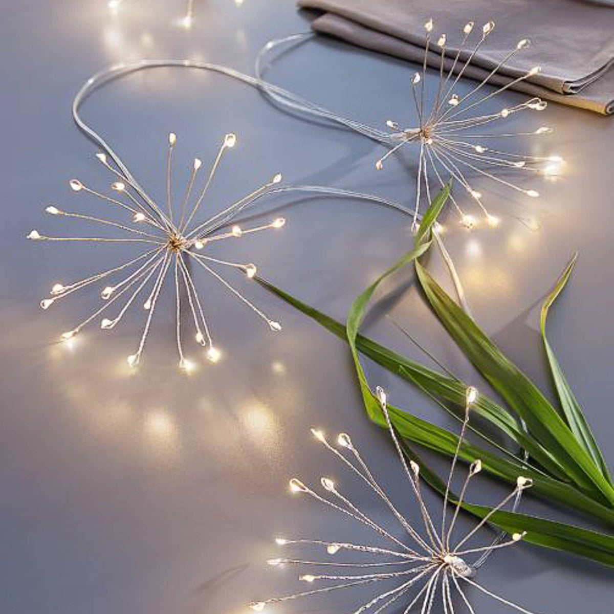 Battery Operated Starburst Garland String Lights