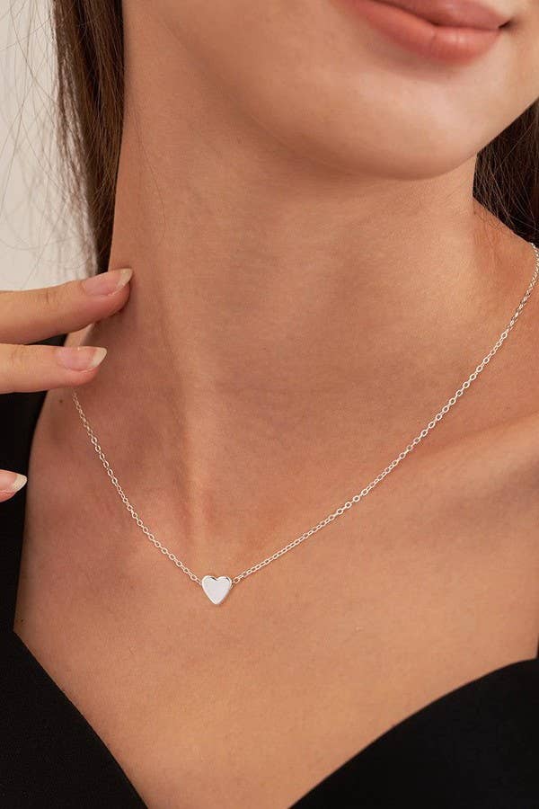 HEART ARNISH FREE NECKLACE