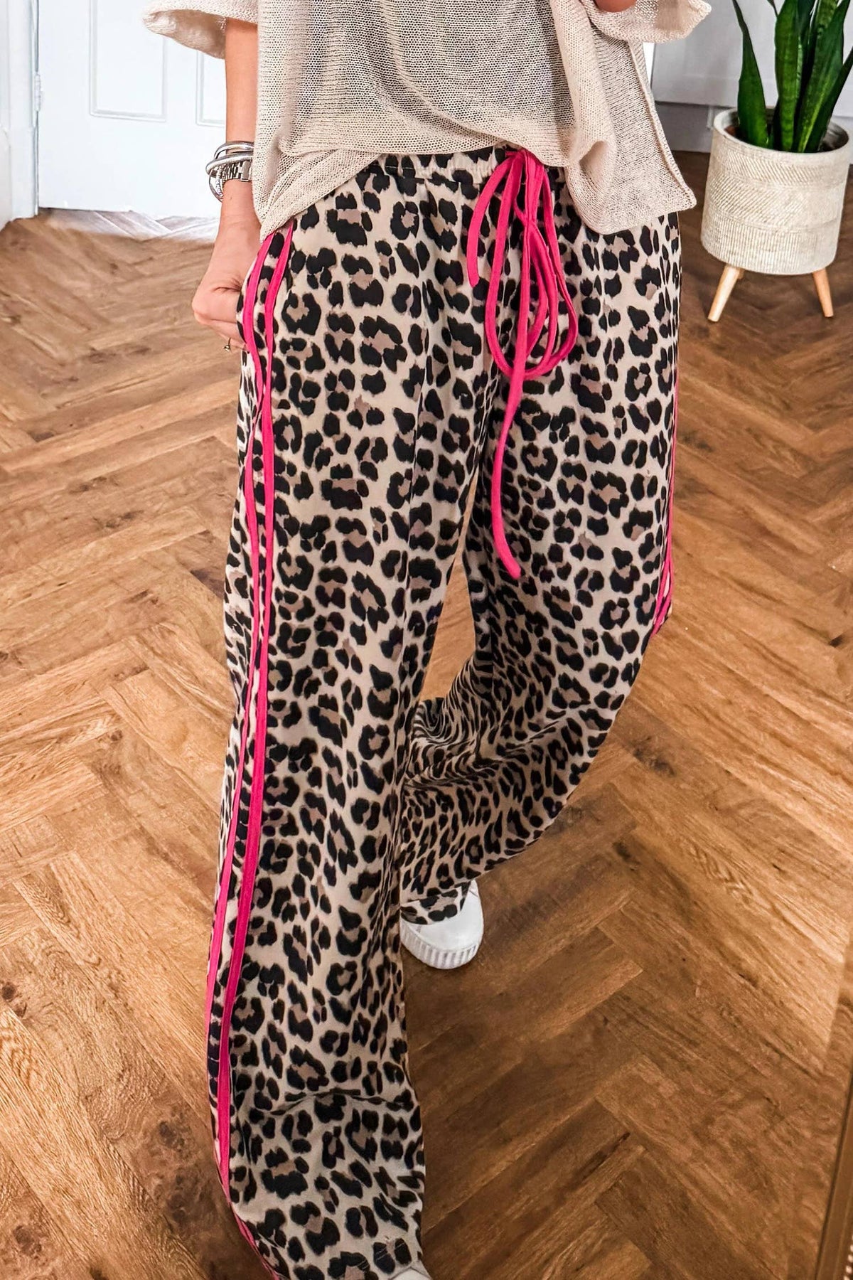 Tie Waist Leopard Print Casual Pants