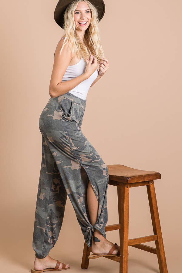 Camo Print Split Side Ankle Tie Women's Pant