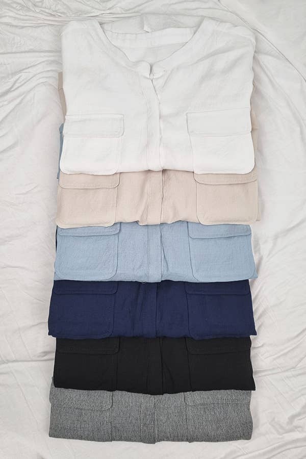 LS ROUND NECK BUTTON DOWN BLOUSE: BLUE